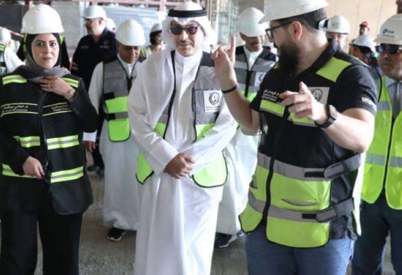  أحمد مشعل الأحمد يتفقد مبنى الركاب الجديد في المطار: ضرورة تلافي التأخير الحاصل في المشروع